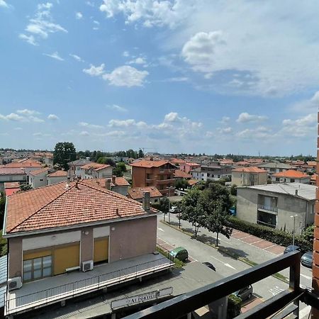 Luxury Home 100 Mq A Stone'S Throw From The Duomo Milan Luaran gambar