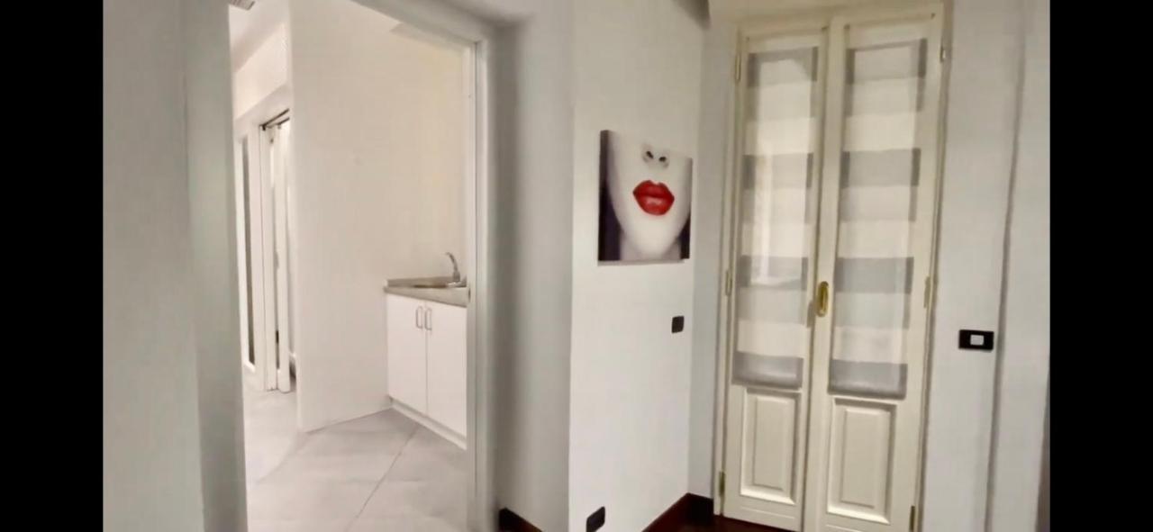 Luxury Home 100 Mq A Stone'S Throw From The Duomo Milan Luaran gambar