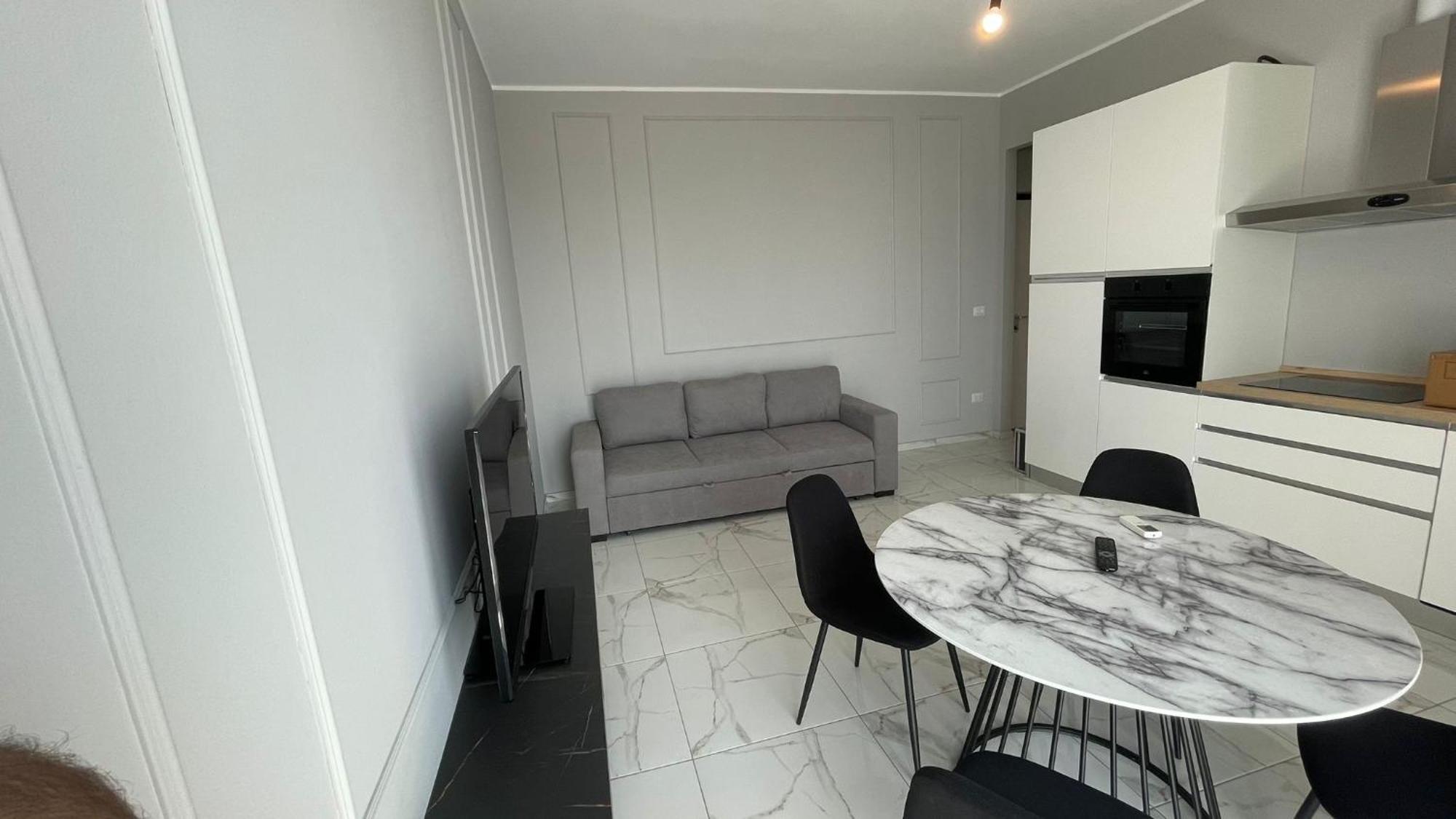 Luxury Home 100 Mq A Stone'S Throw From The Duomo Milan Luaran gambar