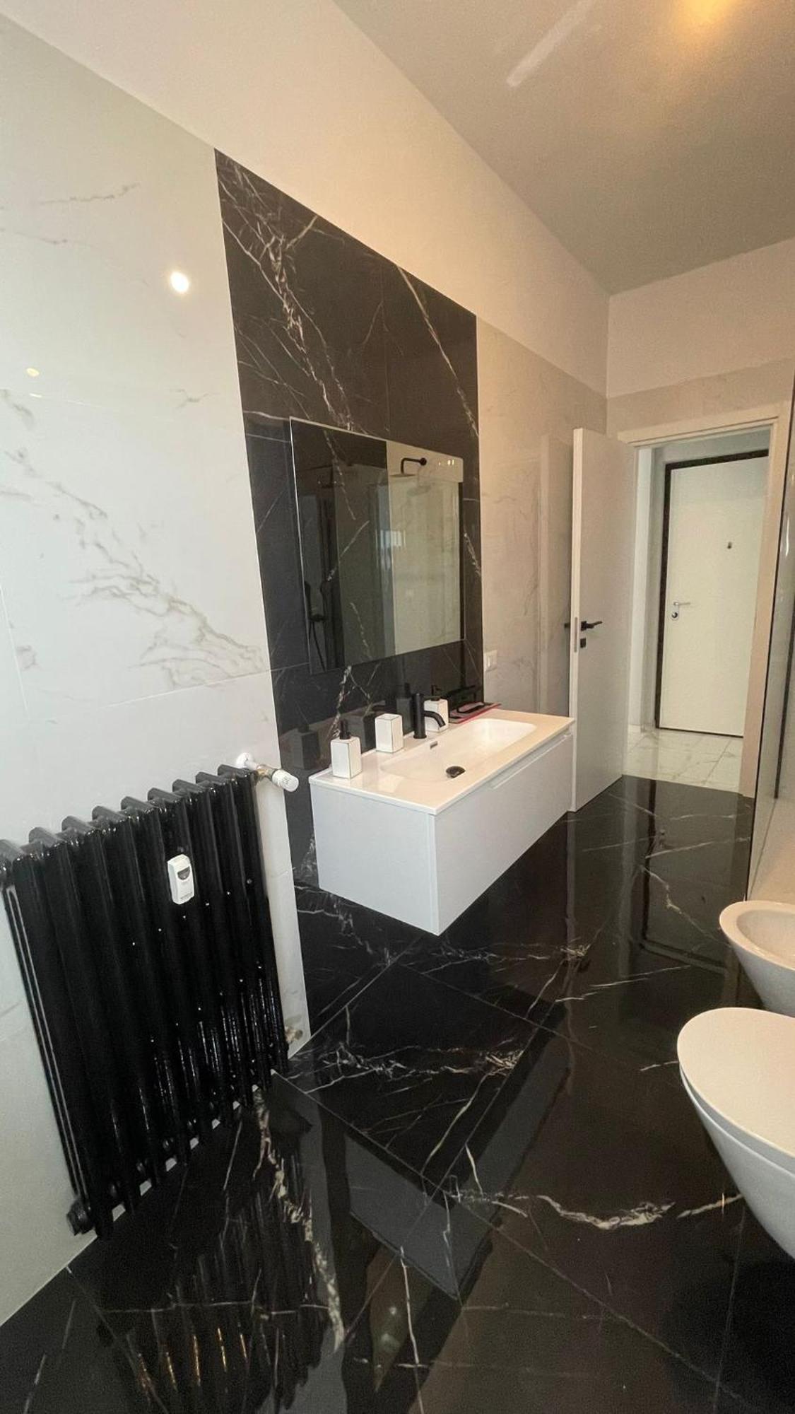Luxury Home 100 Mq A Stone'S Throw From The Duomo Milan Luaran gambar
